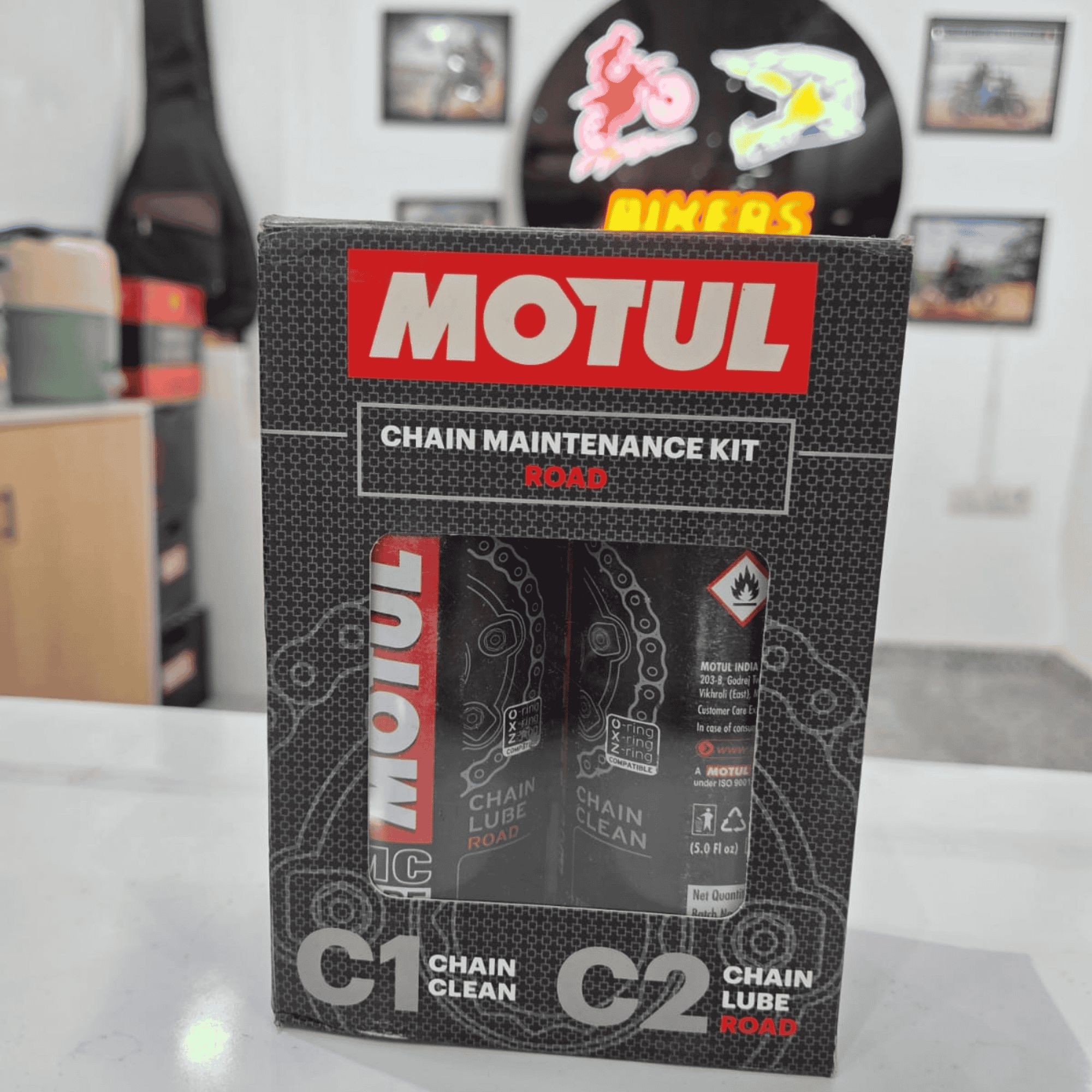 Motul Chain Maintenance Kit – C1 Chain Cleaner & C2 Chain Lube (150ml Each)